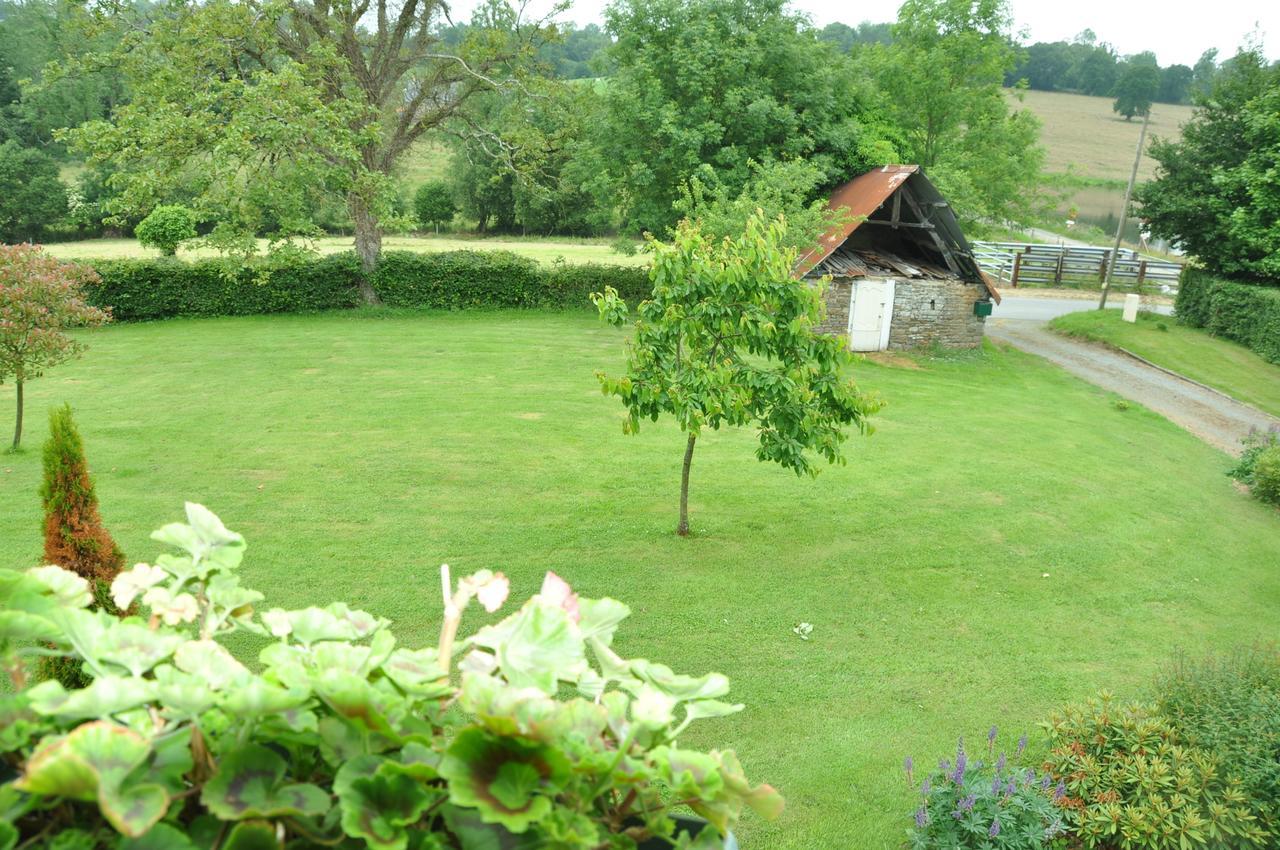 La Ferme De Montaigu Bed and Breakfast Eksteriør billede